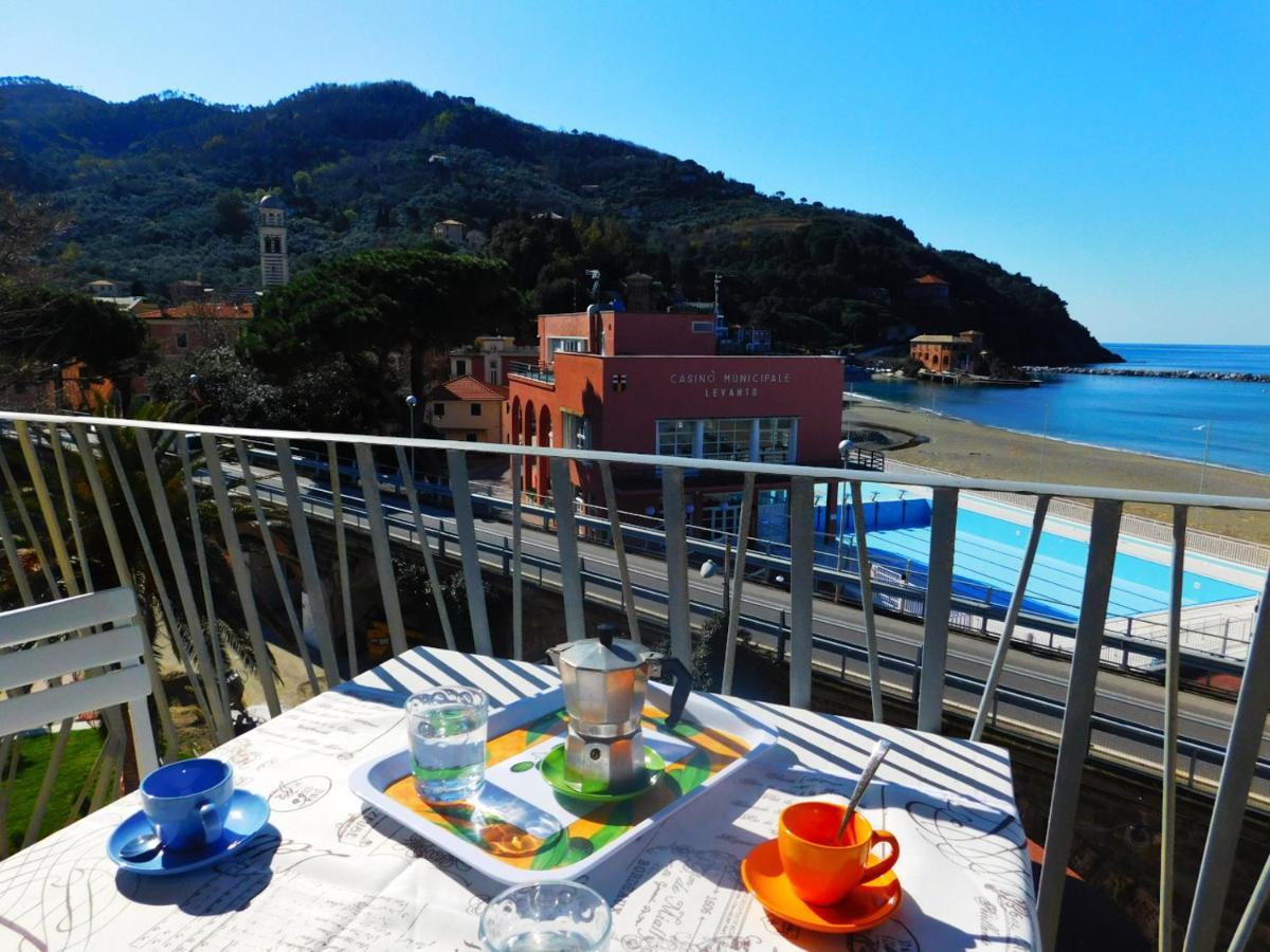 Trilocale Con Meravigliosa Vista Mare, レヴァント エクステリア 写真